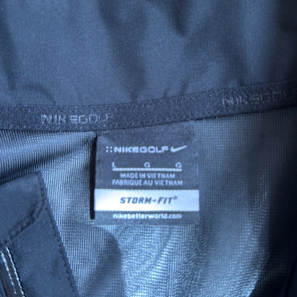 Nike Golf Men’s WaterProof Jacket - Picture 2 of 3